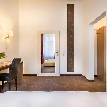 Am Bonhoefferplatz Hotel Dresde