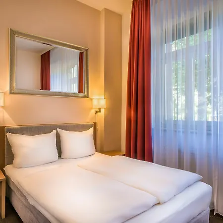Hotell Am Bonhöfferplatz