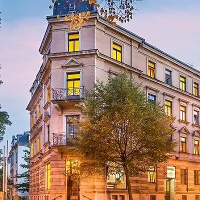 Am Bonhoefferplatz דרזדן